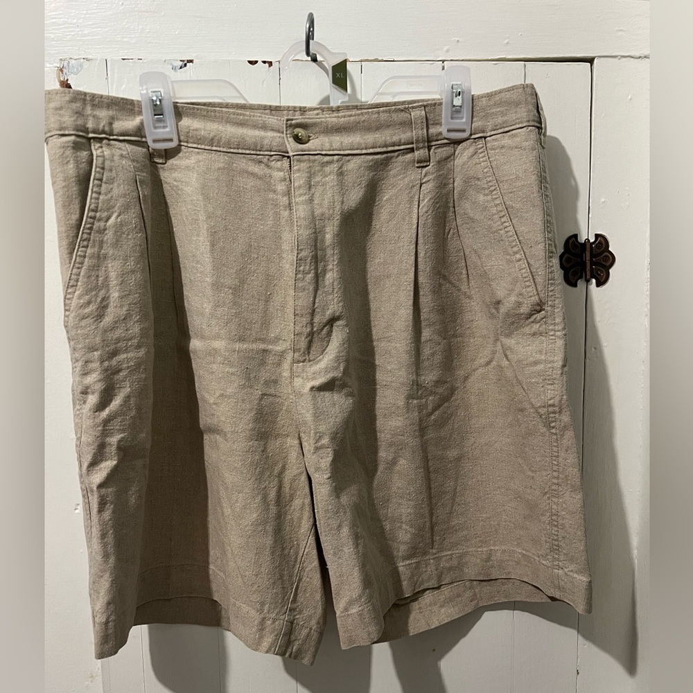 Men’s Saddlebred Khaki Linen Shorts Size 36.